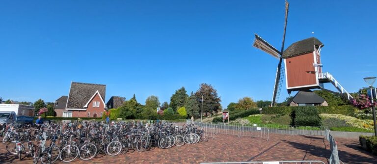 OVV Fietsenmarkt in Mierlo