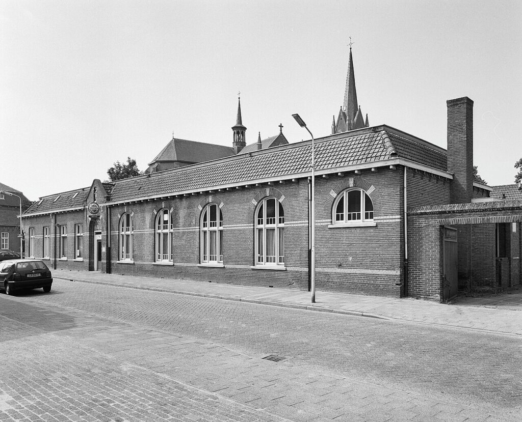 Overzicht voorgevel – Mierlo – 20333730 – RCE.jpg